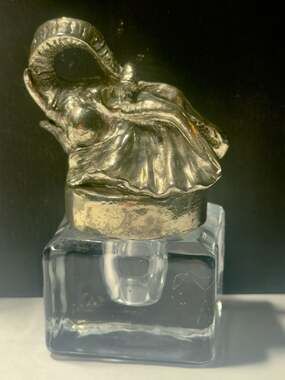 Vtg Arthur Court Style Silver Plated Elephant Head Pepper Shaker Glass Base